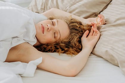 Czy noszenie stringów do spania to dobry pomysł?